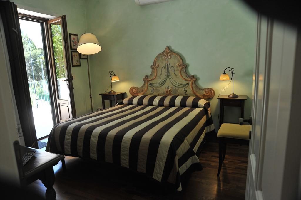 Relais Casabella Guest House Martina Franca Ngoại thất bức ảnh